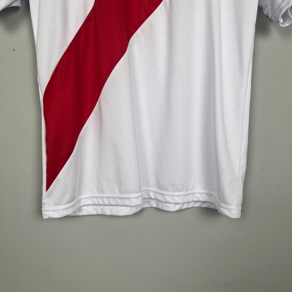 Umbro Peru FPF White Red Short Sleeve Soccer Jersey Shirt Mens Sz. S - Picture 4 of 7